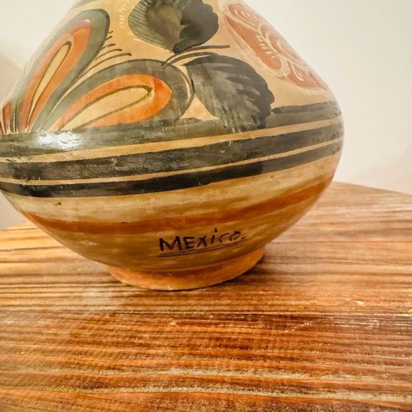 Vintage Tonala Mexican Pottery Vase - Picture 7 of 12